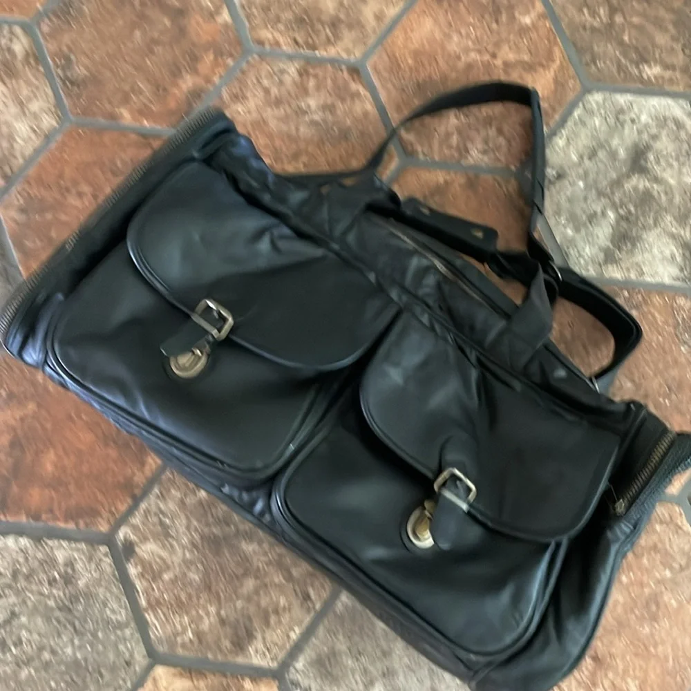 Pleather duffle bag Black multi pocket handle strap plaid mod travel bag
